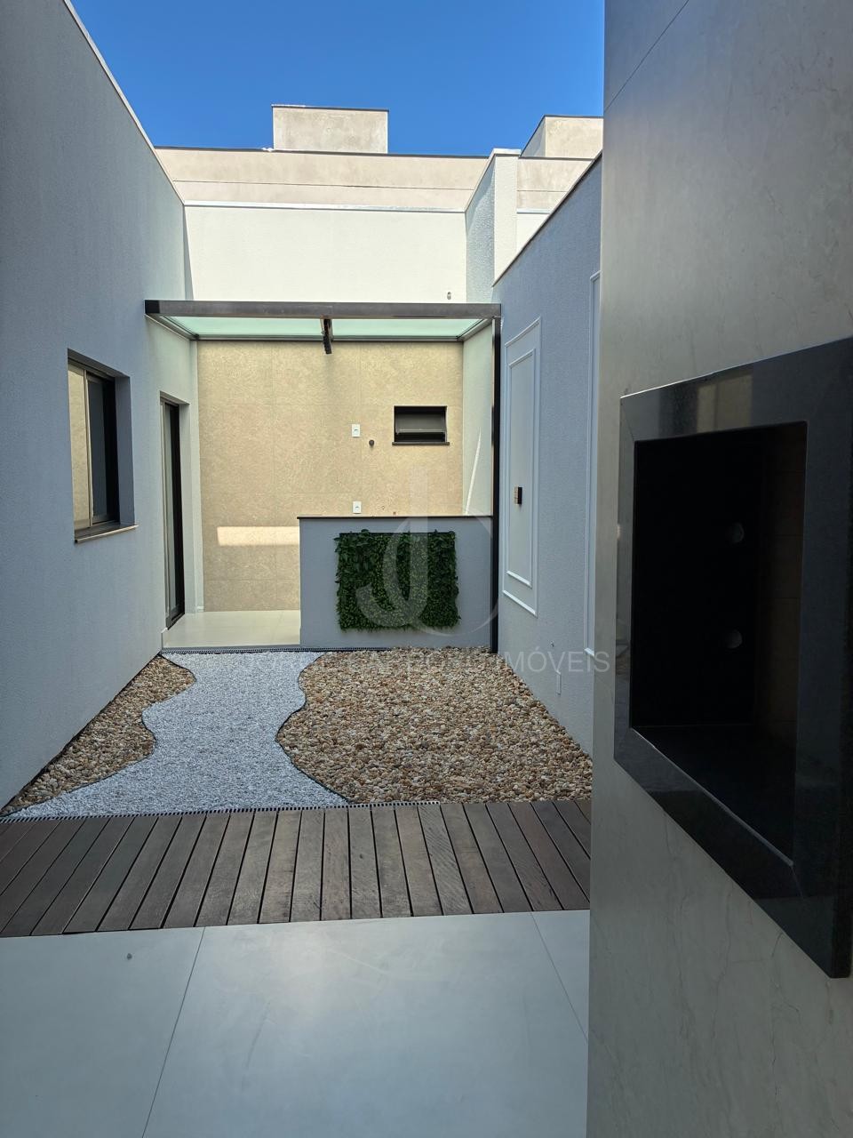 Casa 3 quartos para Venda no bairro Rio Pequeno em Camboriú